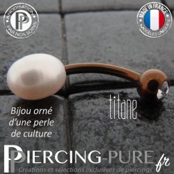 Piercing Nombril Titane Dark Bronze Perle de culture Blanche Cristal Blanc