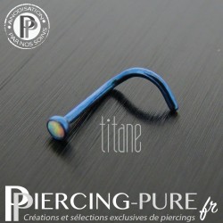 Piercing Nez Titane bleu nuit et opale bleu claire